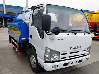 Isuzu 5 m³ camión aspirador de aguas residuales