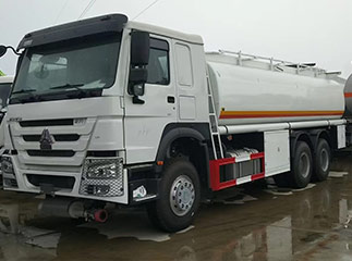 HOWO 20000L fuel tanker  truck